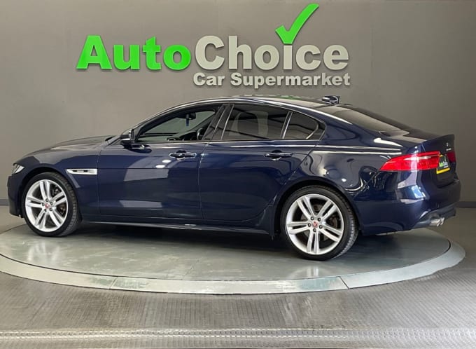 2025 Jaguar Xe