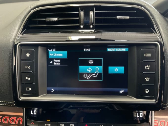 2025 Jaguar Xe