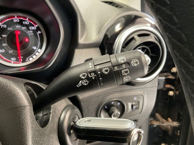 2025 Mg Mg3