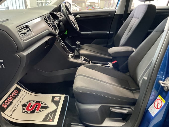 2025 Volkswagen T-roc