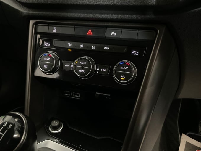 2025 Volkswagen T-roc