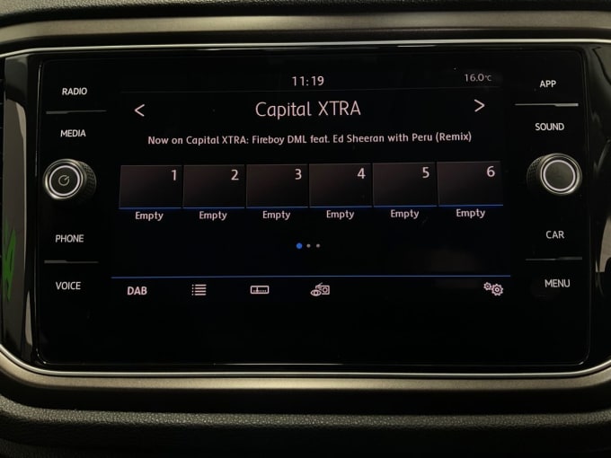 2025 Volkswagen T-roc