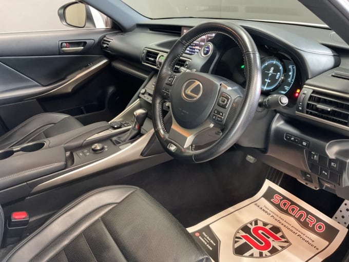 2025 Lexus Is