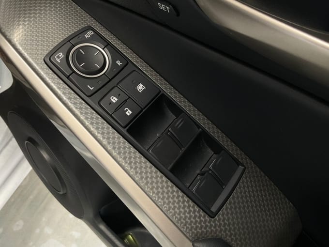 2025 Lexus Is