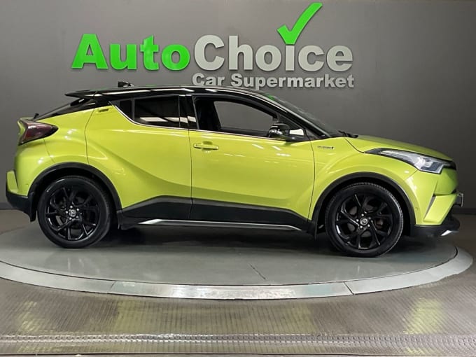2025 Toyota C-hr