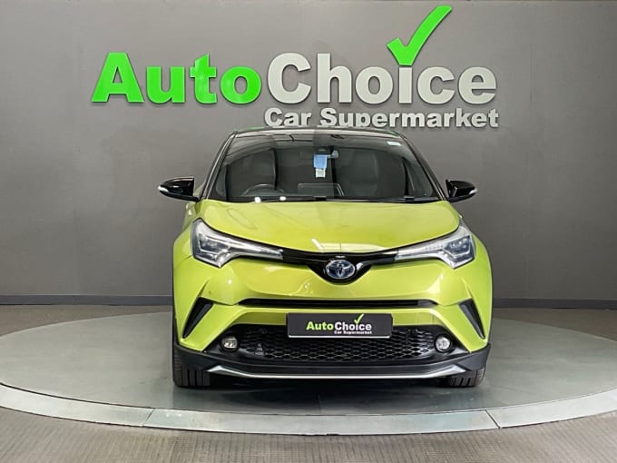 2025 Toyota C-hr