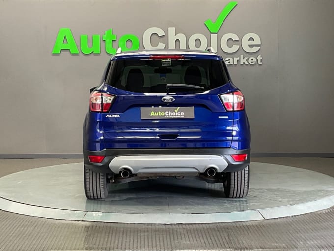 2025 Ford Kuga
