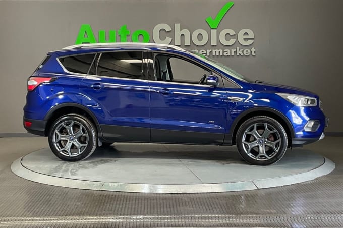 2025 Ford Kuga