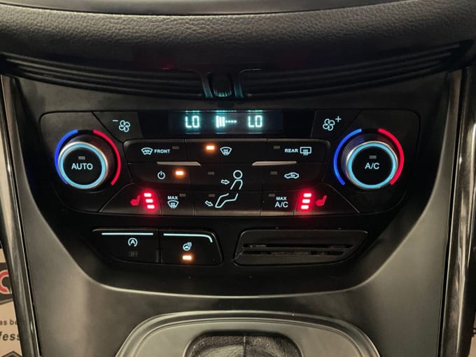 2025 Ford Kuga