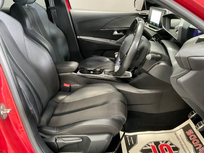 2025 Peugeot 208