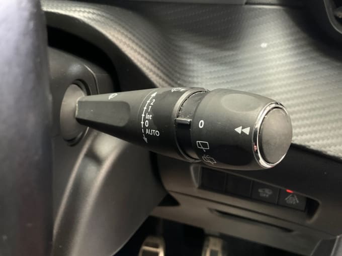 2025 Peugeot 208