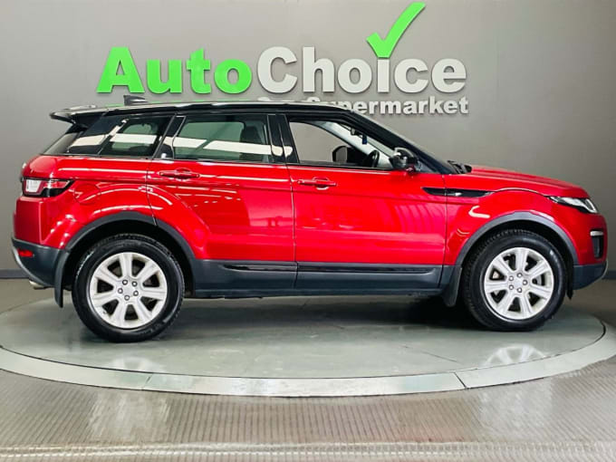 2025 Land Rover Range Rover Evoque