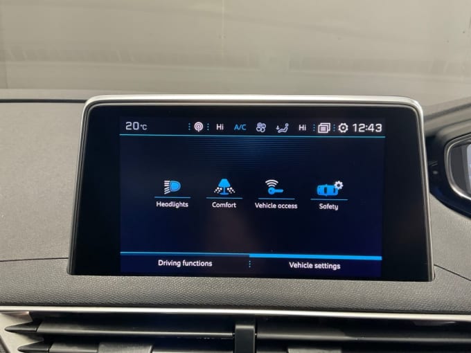 2025 Peugeot 3008