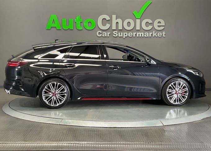 2025 Kia Proceed