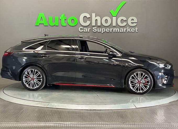 2025 Kia Proceed