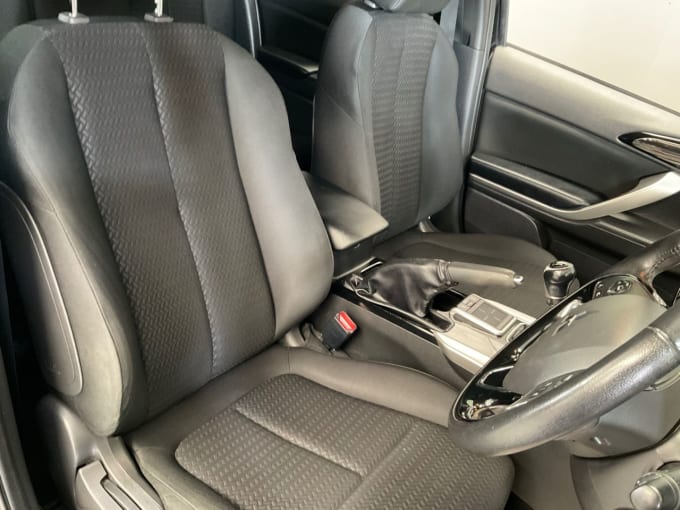2025 Mitsubishi Eclipse Cross