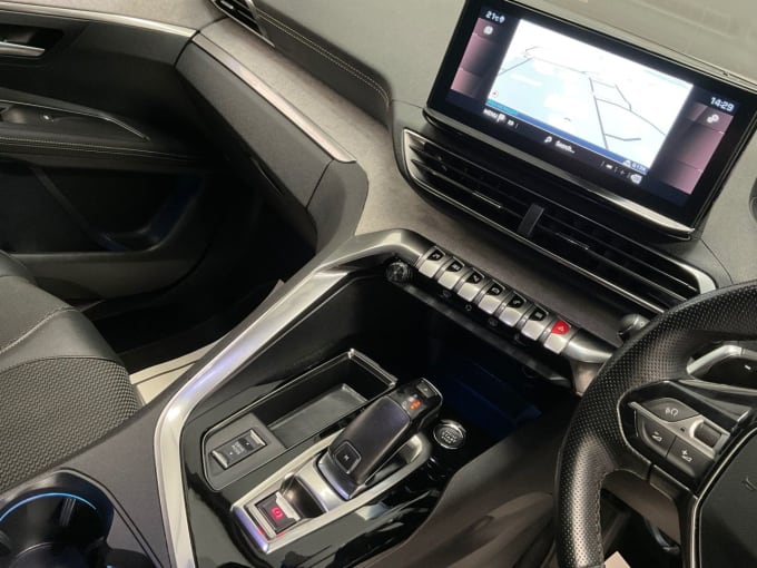 2025 Peugeot 3008