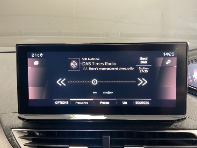 2025 Peugeot 3008
