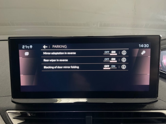 2025 Peugeot 3008