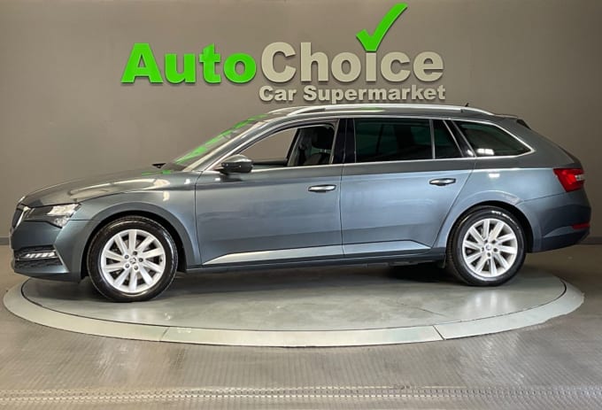 2025 Skoda Superb