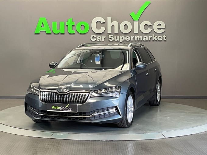 2025 Skoda Superb
