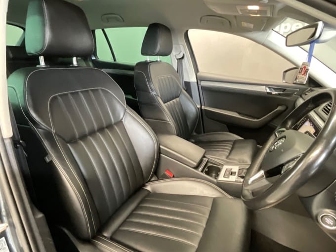 2025 Skoda Superb