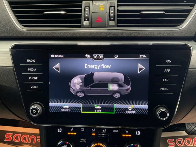 2025 Skoda Superb