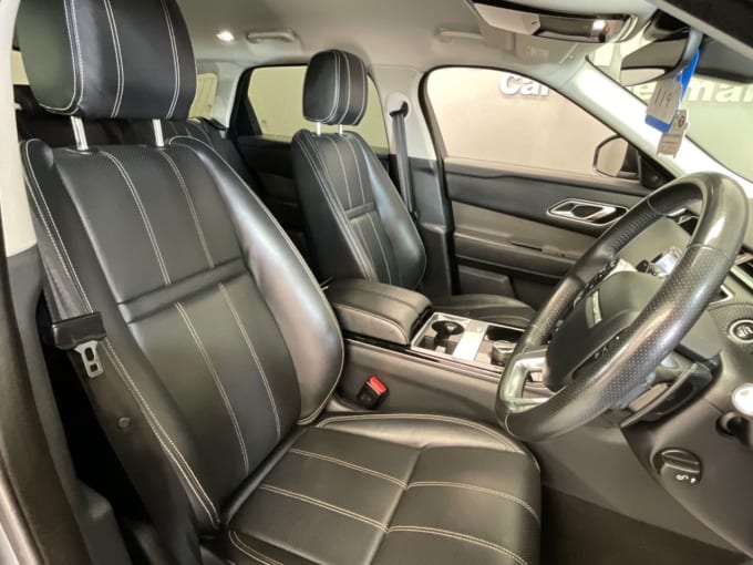 2025 Land Rover Range Rover Velar