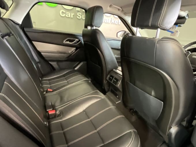 2025 Land Rover Range Rover Velar