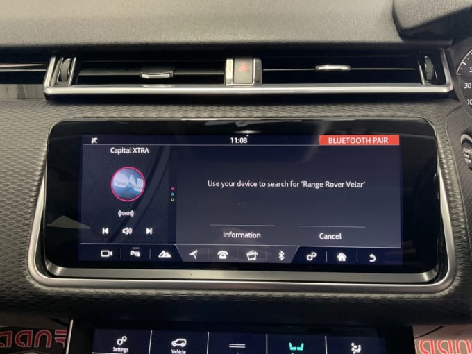 2025 Land Rover Range Rover Velar