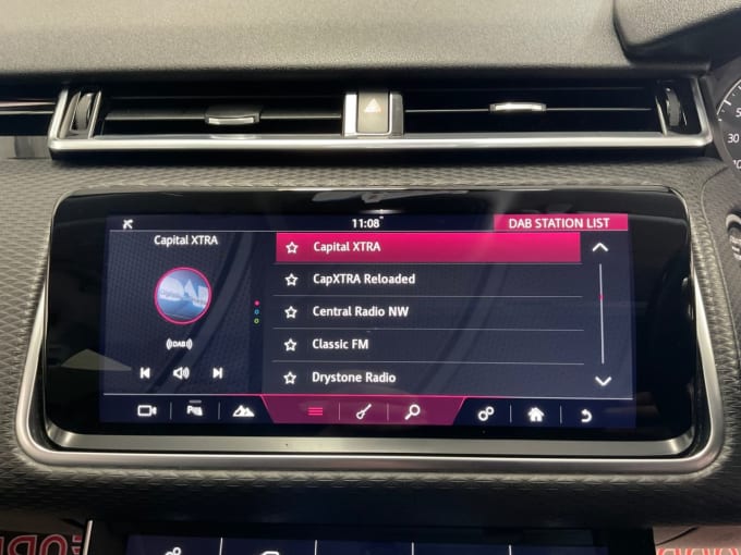 2025 Land Rover Range Rover Velar