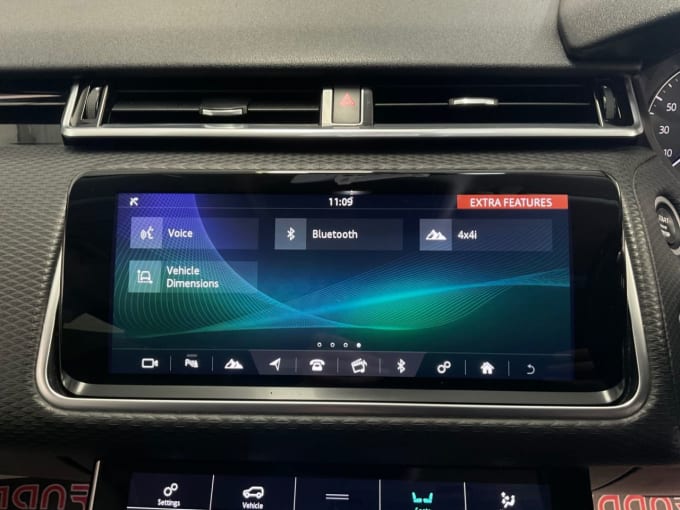 2025 Land Rover Range Rover Velar