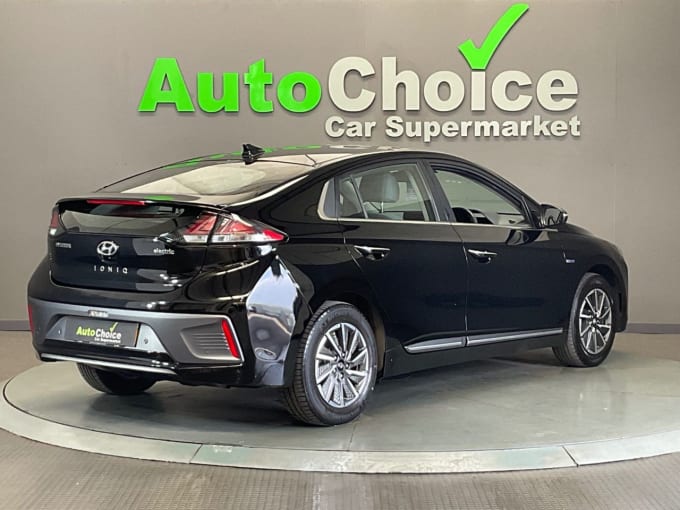 2025 Hyundai Ioniq