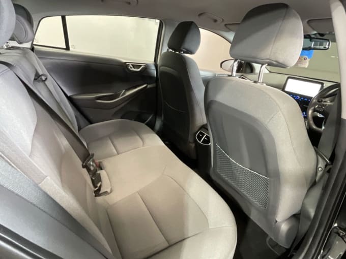 2025 Hyundai Ioniq