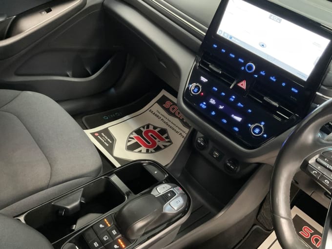 2025 Hyundai Ioniq
