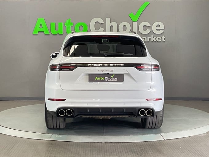 2025 Porsche Cayenne