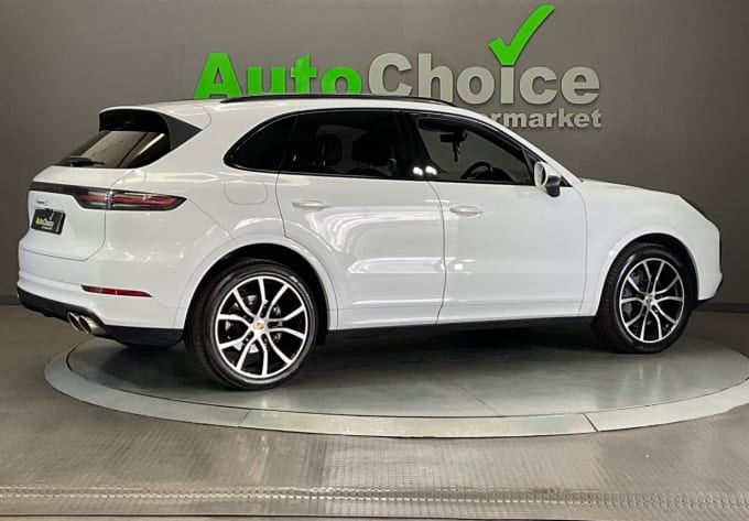 2025 Porsche Cayenne