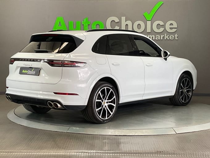 2025 Porsche Cayenne