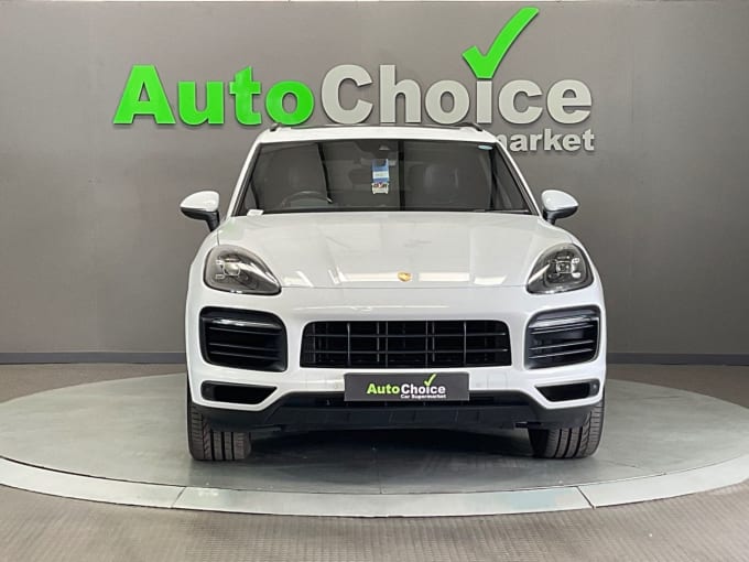 2025 Porsche Cayenne