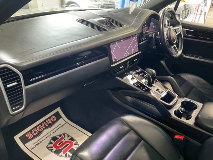 2025 Porsche Cayenne