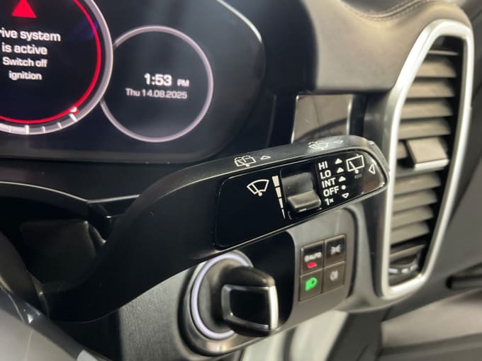 2025 Porsche Cayenne