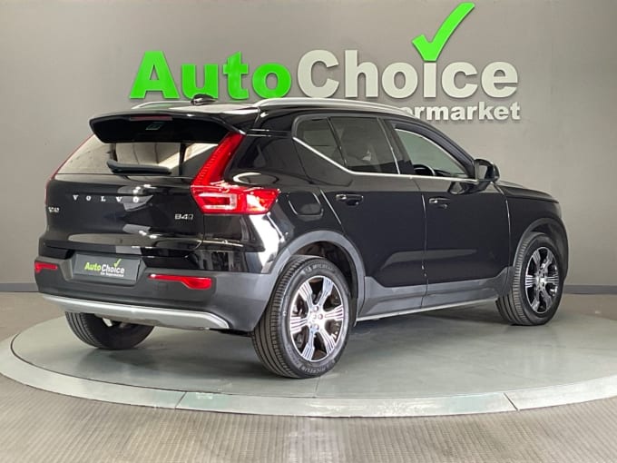 2025 Volvo Xc40