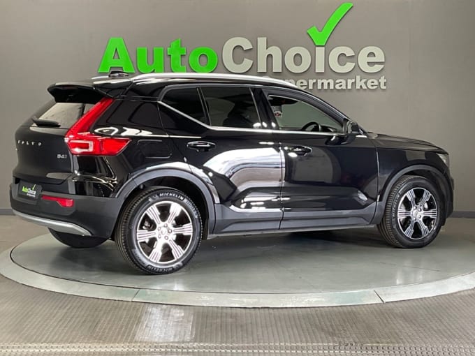 2025 Volvo Xc40
