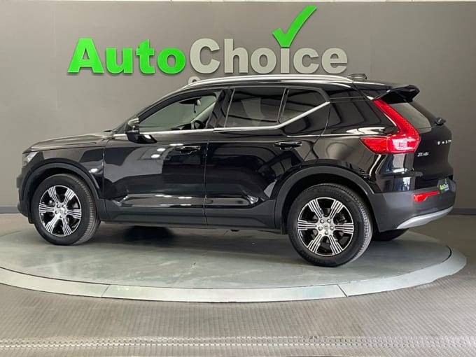 2025 Volvo Xc40