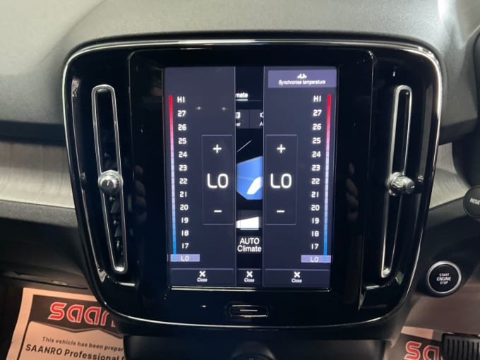 2025 Volvo Xc40