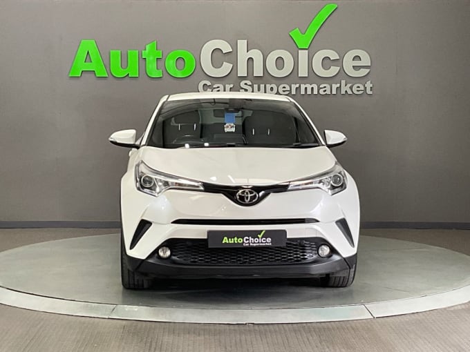 2025 Toyota C-hr