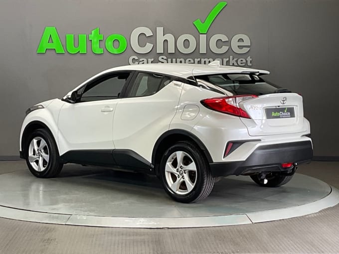2025 Toyota C-hr