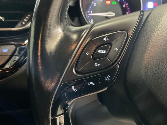 2025 Toyota C-hr