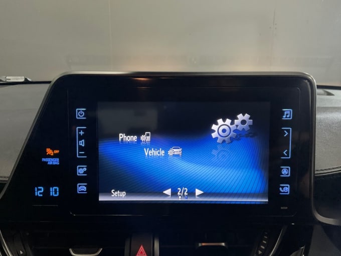 2025 Toyota C-hr