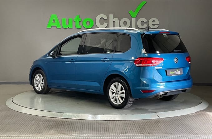2025 Volkswagen Touran